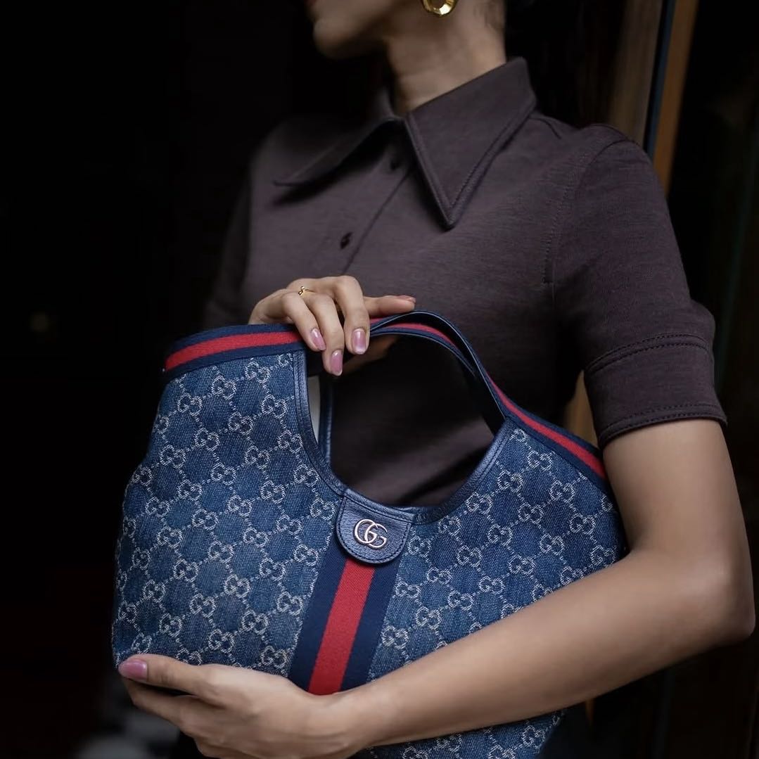 TOP100% designer bag tote bag tote shoulder bag luxury bag handbag crossbody bag Large capacity bag purse bags for women Designer Bags 2026 Trends old flower style bag